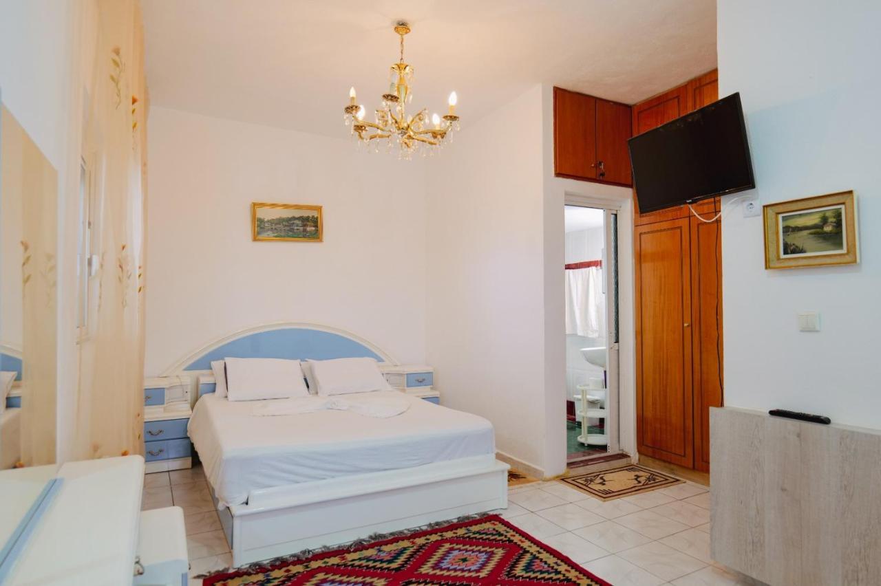 Апартаменти Seferi'S Apartament Саранда Екстер'єр фото